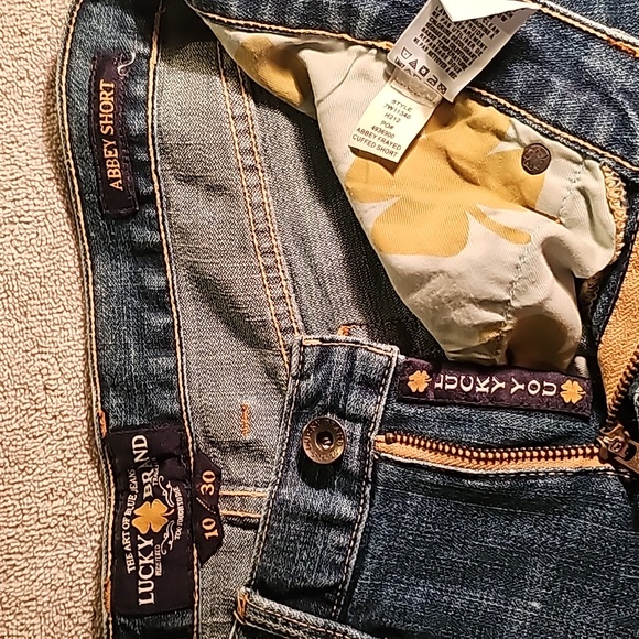 LUCKY BRAND Jean shorts, Size 10/30, Blue - Picture 5 of 9